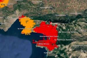 Η φωτιά έχει περικυκλώσει το Πόρτο Γερμενό - Καίγονται σπίτια, απομακρύνονται με πλωτά μέσα οι πολίτες