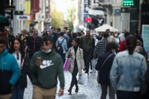 Κορονοϊός: Μαύρο ρεκόρ με 6.909 κρούσματα σήμερα - Αύξηση σε θανάτους και διασωληνωμένους - εικόνα 2