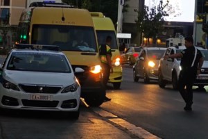 Φοιτητές έστησαν αντίσκηνα έξω από το υπουργείο Παιδείας: "Έκαναν εμπόρευμα τη φοιτητική στέγη - Όχι στις διαγραφές"
