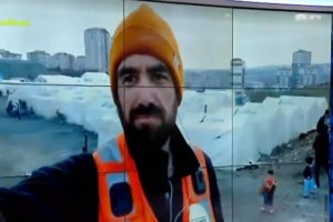 Σεισμός στην Τουρκία: Ειδικές δυνάμεις επιχειρούν να σώσουν παγιδευμένα κατοικίδια σε υπό κατεδάφιση κτίριο - εικόνα 2