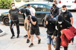 Ρόδος: Σοκάρουν οι μαρτυρίες για τον γυναικολόγο - "Δεν μπορούσα να φωνάξω, ήταν αυτό το πάγωμα" [Βίντεο]