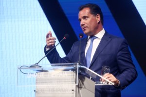 Σταϊκούρας: Ανάπτυξη 4,2% για το 2021 - Σύντομα οι ανακοινώσεις για την υποβολή των φορολογικών δηλώσεων