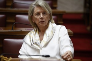 Η Ελενα Ακρίτα μας συστήνει τον Μπάμπη το Μεγάλο Αφεντικό της Greek Mafia: Εχει γράψει ιστορία στο οργανωμένο έγκλημα