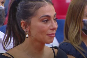 Ολυμπία Χοψονίδου: Κομψή στο Ηρώδειο με λευκό blazer και δερμάτινα loafers - εικόνα 13