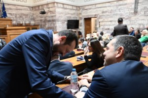 Μήνυμα ενότητας και συνεργασίας των προοδευτικών δυνάμεων στέλνει μέσω Ρώμης ο Αλέξης Τσίπρας - Μετέβη για το Συμβούλιο της Ευρώπης