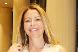 Τζένη Μπαλατσινού: Νέα εμφάνιση σε πολύ προχωρημένη εγκυμοσύνη [Βίντεο] - εικόνα 3