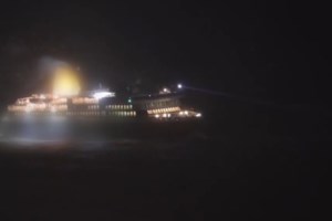 Σβηστός ξανά ο φάρος στην Νάξο - Βλάβη και στο τηλέφωνο του Λιμεναρχείου για να δώσει απαντήσεις