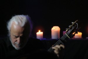 Θλίψη στην κηδεία του Νότη Μαυρουδή: Πλήθος κόσμου στο τελευταίο αντίο - Ποιοι έδωσαν το παρών [εικόνες] - εικόνα 3