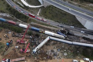 Κασσελάκης: Εάν η κυβέρνηση δεν μπορεί να διασφαλίσει την ασφάλεια των πολιτών, τότε να αφήσει χώρο σε κάποιον άλλον