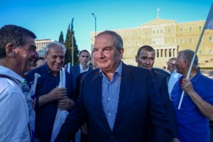 Κ. Καραμανλής: "H Ευρώπη περιορίζεται σε ρόλο κομπάρσου σε αυτή τη δύσκολη συγκυρία"