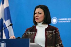 Ηλιόπουλος: Τα νοσοκομεία της Αττικής καταρρέουν, η κυβέρνηση παίζει στα ζάρια της ζωές των πολιτών