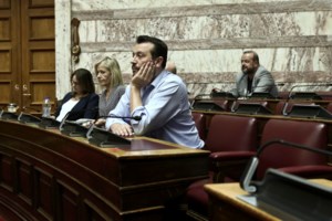 Τσίπρας: Η κυβέρνηση αντιμετωπίζει την κρίση προκαλώντας ακόμα μεγαλύτερη ύφεση