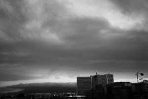 Κακοκαιρία: "Ποτάμια" οι δρόμοι στα Τρίκαλα - Το "έστρωσε" με χαλάζι [Εικόνες - Βίντεο] - εικόνα 5