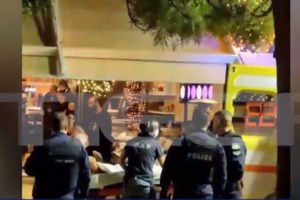 Νέα Σμύρνη: Σοκάρει η 32χρονη που δέχθηκε σφαίρα - "Αν καθόμουν και δεν ήμουν όρθια, θα με είχε βρει στο κεφάλι"