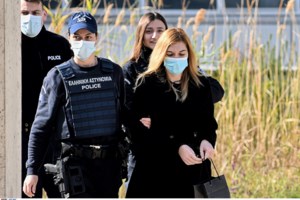 Δίκη Πισπιρίγκου: Η άτυπη αναπαράσταση ασφυξίας για τη Μαλένα και ο "επιστημονικός ίλιγγος" του ιατροδικαστή Καλόγρηα