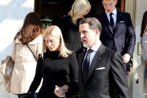 Παύλος - Μαρί Σαντάλ: Οι φήμες για κίνηση αγοράς του παλατιού της πριγκίπισσας Αικατερίνης στο Λονδίνο για 40 εκατ.λίρες - εικόνα 2