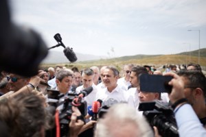 Ο Μητσοτάκης απέκτησε το δικό του κανάλι στο WhatsApp