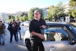 Το σίριαλ Μπισμπίκη: Από το κρητικό γλέντι, στον Εισαγγελέα με καθυστέρηση 36 ωρών - Οι... συστάσεις στους δημοσιογράφους - εικόνα 5