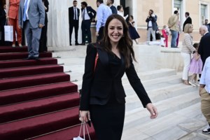 Μιχαηλίδου για τις συγχωνεύσεις σχολείων μετά τις αντιδράσεις: Δεν είπα ποτέ ότι είναι καλό τα παιδιά να περπατάνε παραπάνω