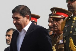 Θάνατος Ραΐσι στο Ιράν: Η συγκλονιστική στιγμή που οι διασώστες ανασύρουν τις σορούς από τα συντρίμμια του ελικοπτέρου - εικόνα 5