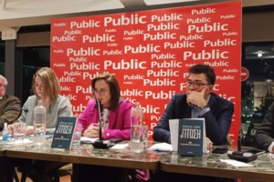 Ο Παντελής Καψής για την "πτώση της Κεντροαριστεράς": "Δεν συμφωνώ με κάποιους που λένε ότι το βιβλίο κάνει κακό στο ΠΑΣΟΚ"