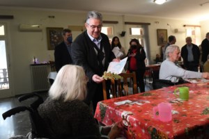 Ο Κουτσούμπας εύχεται για τα 10 χρόνια του Luben με τη viral ατάκα του: "Αλλά αυτοί είστε!" [βίντεο]