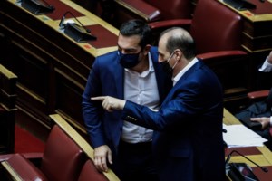 Κοντοζαμάνης για το ακαταδίωκτο των μελών της Επιτροπής: "Οι επιστήμονες πρέπει να αποφασίζουν ελεύθερα και ανεπηρέαστα"