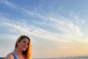 Φωτεινή Πετρογιάννη: Η πρώτη δημόσια εμφάνιση της εγκυμονούσας και ο σκηνοθέτης σύντροφός της - εικόνα 5