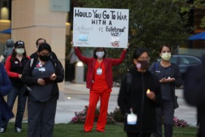 Γερμανός καθηγητής Επιδημιολογίας: "Τερατωδώς κακή η ιδέα των διακοπών φέτος"