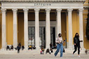 Κορονοϊός: Ανησυχία για την επιδημιολογική εικόνα της Θεσσαλονίκης - Μεταβαίνει εκτάκτως ο Χαρδαλιάς