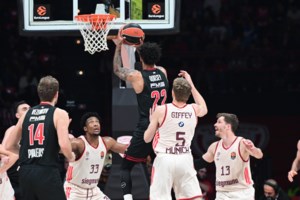 Ολυμπιακός: Ρήξη συνδέσμου ο Μόντε Μόρις – Πόσο καιρό δεν θα παίζει, ποιους αγώνες χάνει - εικόνα 2