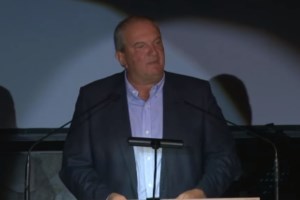 ΠΑΣΟΚ: Να διαβιβαστεί ο φάκελος της ΕΥΠ για την παρακολούθηση Ανδρουλάκη στην Επιτροπή Θεσμών και Διαφάνειας