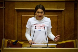 Ανεξαρτητοποιήθηκε η βουλευτής του ΜέΡΑ25, Αγγελική Αδαμοπούλου: Καταγγέλλει τον Βαρουφάκη για "οικογενειοκρατία" - εικόνα 2