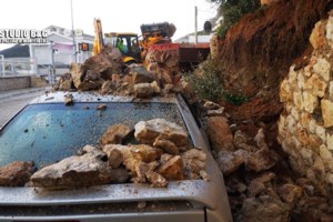 Επέλαση της κακοκαιρίας "Διομήδης": Χιόνια και πλημμύρες στη Θεσσαλία - Ποιοι δρόμοι έχουν κλείσει [εικόνες - βίντεο] - εικόνα 12