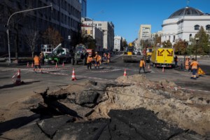 Σειρήνες σε όλη την Ουκρανία - Τουλάχιστον 15 εκρήξεις στη Ζαπορίζια τη νύχτα - εικόνα 3