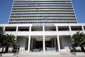 Τρόμος για οικογένεια στην Ηλεία: Ξυλοκόπησαν μητέρα και απείλησαν ότι θα της πάρουν το παιδί