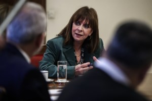 Στο 21ο Γενικό Λύκειο Γκράβας ψήφισε η Πρόεδρος της Δημοκρατίας [βίντεο]