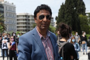 Βασίλης Παϊτέρης: Αυτό είναι το σπίτι του στην Αγία Βαρβάρα - "Ολα ξεκίνησαν από κόντρα με τον Δήμο", λέει η σύζυγός του - εικόνα 4