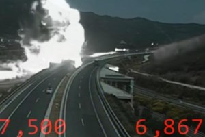 Πρόεδρος εργαζομένων Hellenic Train: Δεν υπήρχε εύφλεκτο υλικό στο τρένο, αδύνατον να χωρέσουν 125 μπιτόνια στον θάλαμο - εικόνα 2