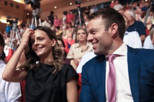 ΣΥΡΙΖΑ: Οι εργαζόμενοι "Στο Κόκκινο" καταγγέλλουν ότι τους απειλούν οι οπαδοί Κασσελάκη-Αχτσιόγλου