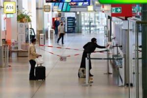 Το "πείραμα της Σουηδίας" απέτυχε- Κόντρα της κυβέρνησης με τον Σουηδό "Τσιόδρα" για το τι πήγε στραβά