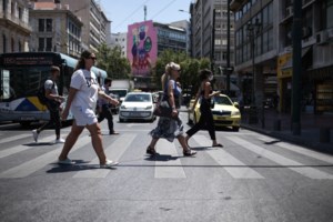 Δεν βρισκόμαστε στα τελειώματα της πανδημίας: Επαναλοιμώξεις, συμπτώματα, προστασία των εμβολίων