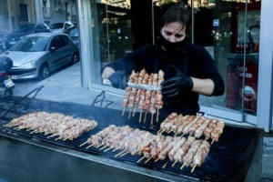 Βέροια: Γρονθοκόπησε ντελιβερά επειδή καθυστέρησε την παραγγελία την Τσικνοπέμπτη