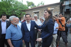 Ο Κοντογιαννίδης τα χώνει στον Τσίπρα: "Η ντροπή ντροπή δεν έχει - Η "λαϊκίστικη παπ...ά" που είπε στην παρουσίαση