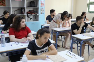 Πανελλήνιες 2024: Τα θέματα σε Αρχαία Ελληνικά, Μαθηματικά και Βιολογία
