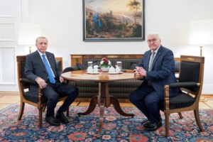 Σκληρή γλώσσα από Ερντογάν μπροστά σε Σολτς: "Εμείς δεν έχουμε κανένα χρέος στο Ισραήλ - Μόνο η Γερμανία παράγει μαχητικά;" - εικόνα 2