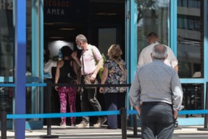 Κορονοϊός: Αυτή είναι η θέση της Ελλάδας στην παγκόσμια κατάταξη θανάτων και κρουσμάτων - εικόνα 2