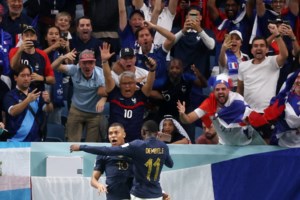 Μουντιάλ 2022: Κίνηση "γροθιά" των Γερμανών - Εκλεισαν τα στόματα για να διαμαρτυρηθούν στη FIFA για το OneLove - εικόνα 2