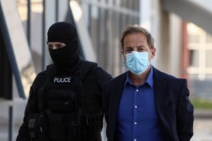 Σοκ στη Λιβαδειά: 14χρονη κατήγγειλε βιασμό από φίλο του πατέρα της - Τι έδειξε η ιατροδικαστική εξέταση - εικόνα 2