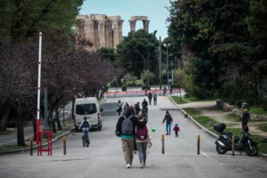 Εστίαση: Με τραπεζάκια έξω και self test επαναλειτουργεί αμέσως μετά το Πάσχα - Ολο το σχέδιο